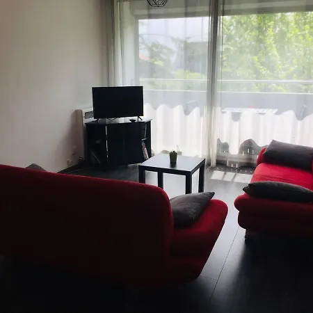 Lumineux / Vue Sur Parc Thermal シャマリエール